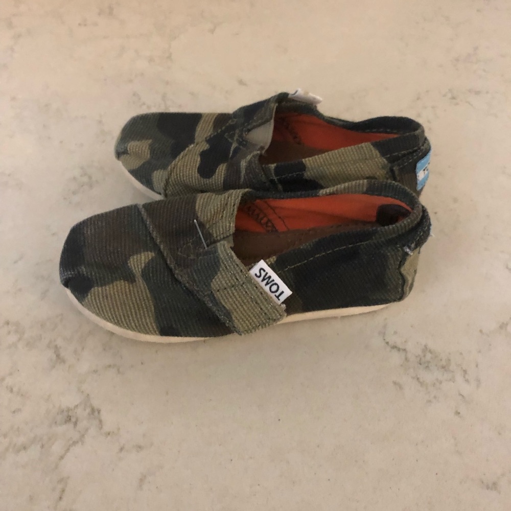 Toms Alpargata Classic Print Slip-On